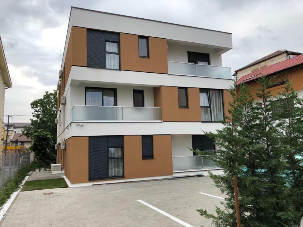 West Residence Apartments Timisoara Bagian luar foto
